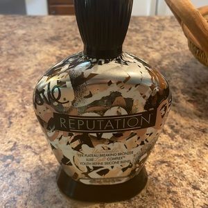 Reputation Untamable tanning lotion.